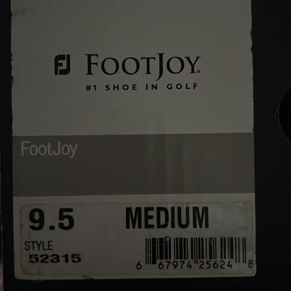 Footjoy ICON 9.5 Medium (Style52315) - Picture 4 of 6